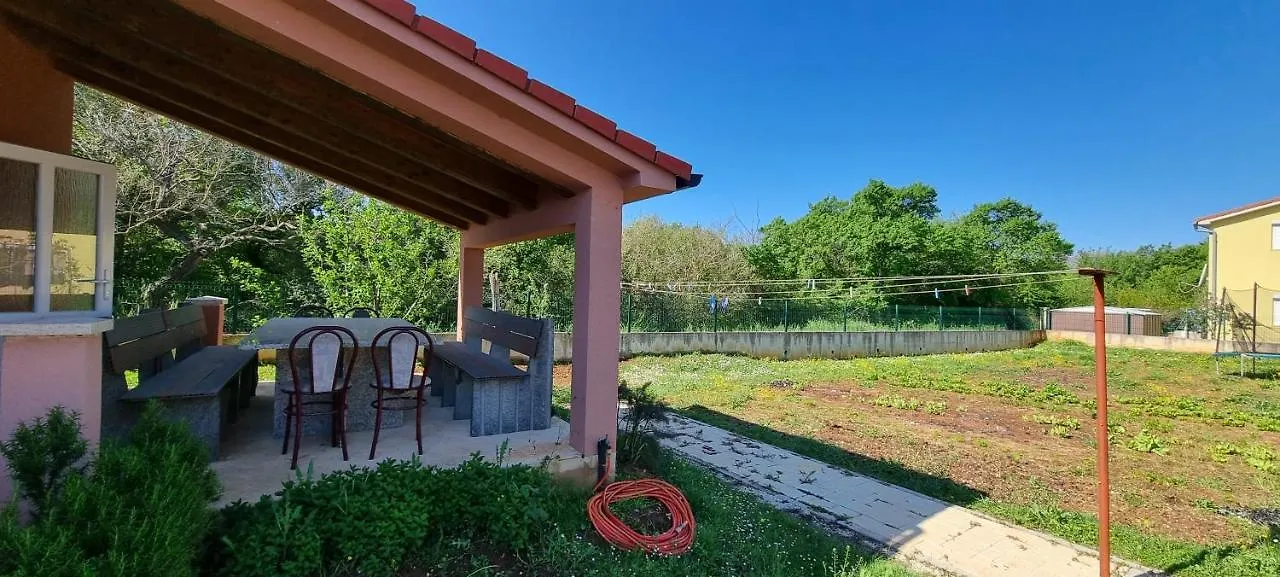 House Fortica Pula Holiday home